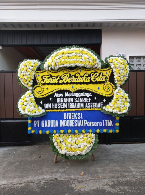 Papan Bunga Duka di Sindangpanon